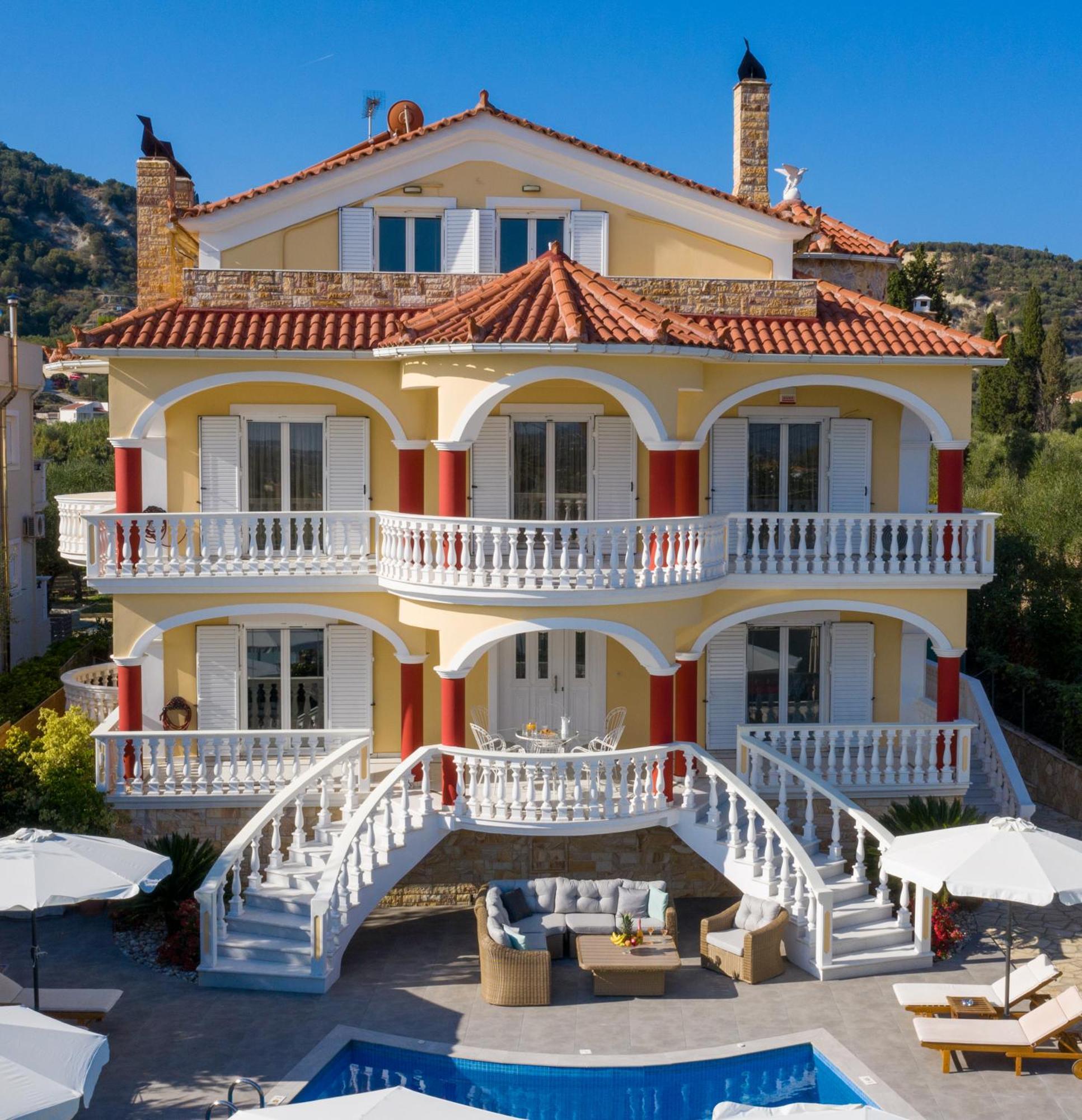 Villa Bella Sole Kalipádhon エクステリア 写真