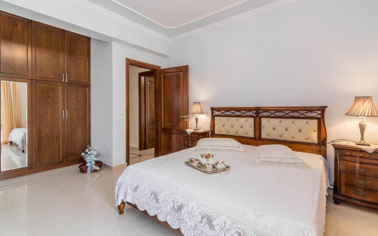 Villa Bella Sole Kalipádhon エクステリア 写真