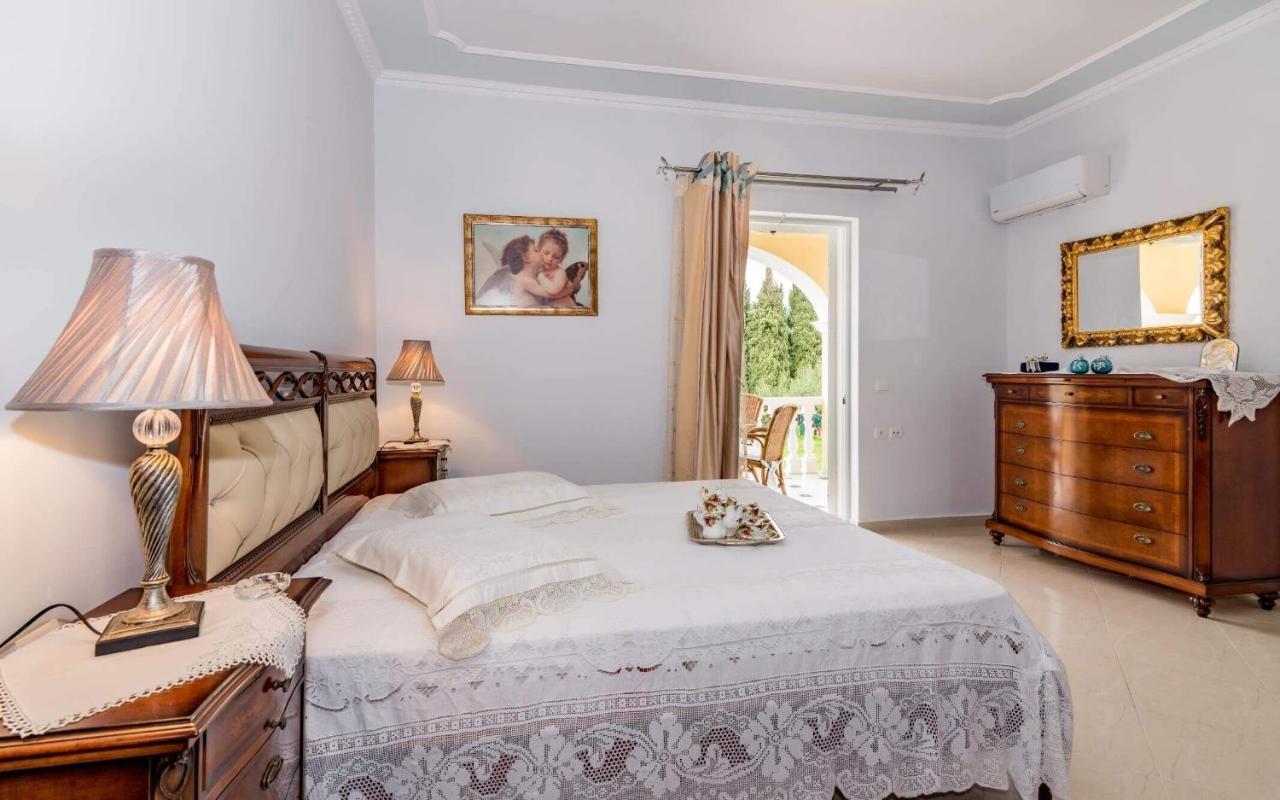 Villa Bella Sole Kalipádhon エクステリア 写真