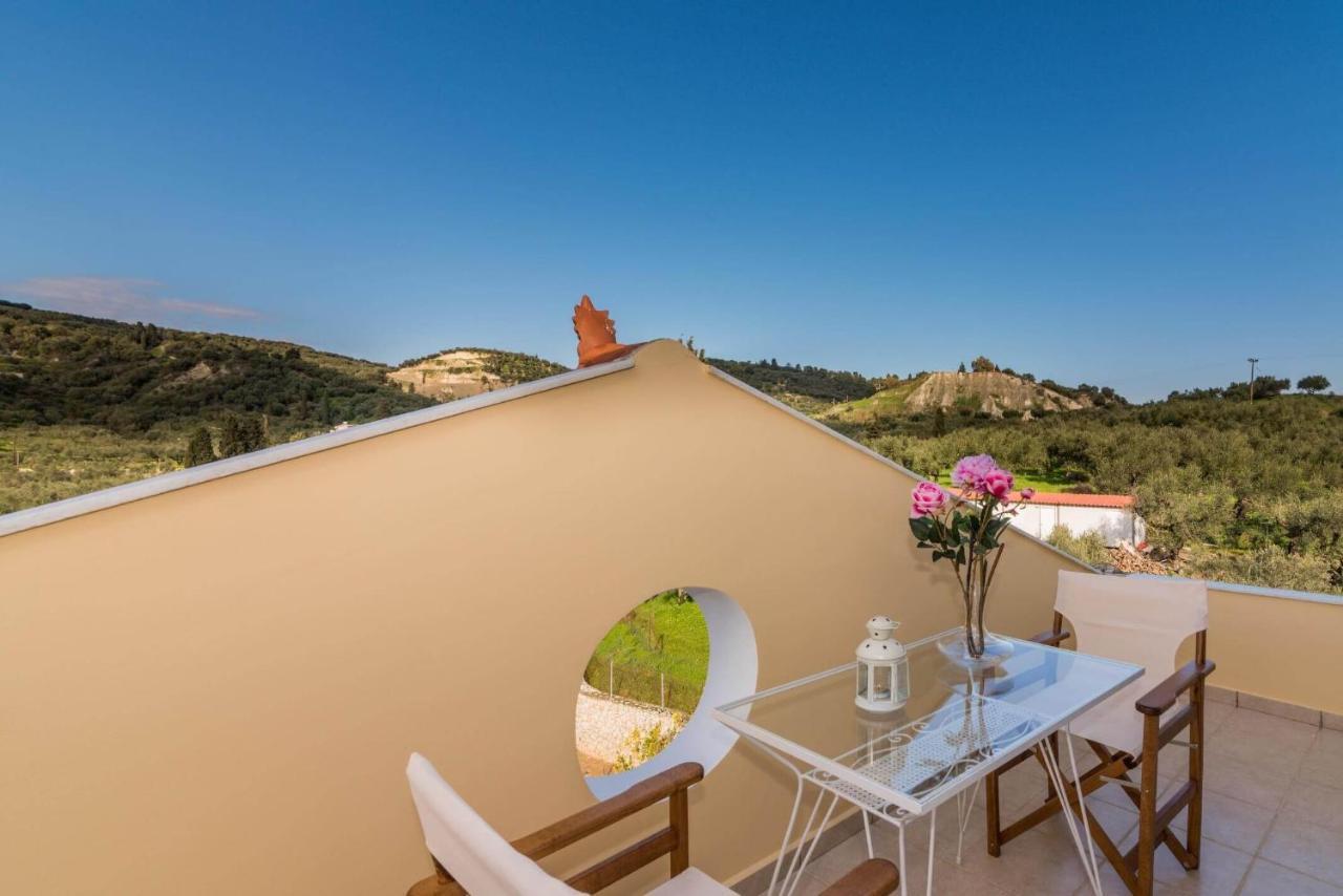 Villa Bella Sole Kalipádhon エクステリア 写真
