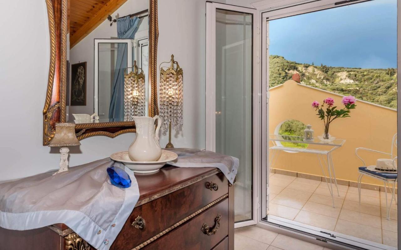 Villa Bella Sole Kalipádhon エクステリア 写真