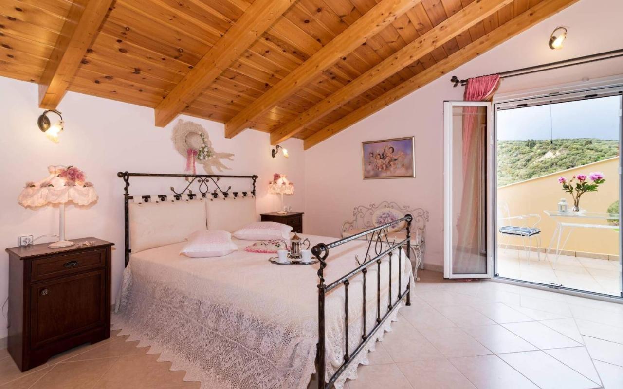 Villa Bella Sole Kalipádhon エクステリア 写真